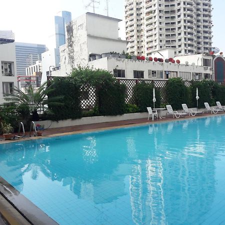 Panoramic City View Room At Silom Bangkok Exterior foto