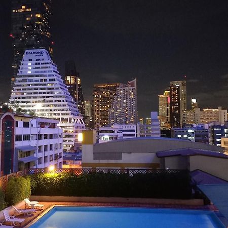 Panoramic City View Room At Silom Bangkok Exterior foto